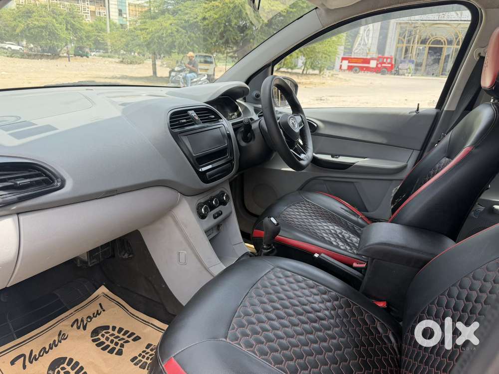 Tata Tigor Xe, 2020, Petrol