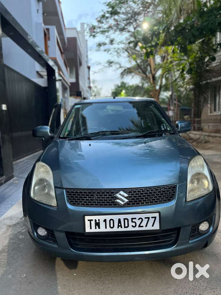 Maruti Suzuki Swift Dzire 1.2 Vxi Bsiv, 2011, Petrol