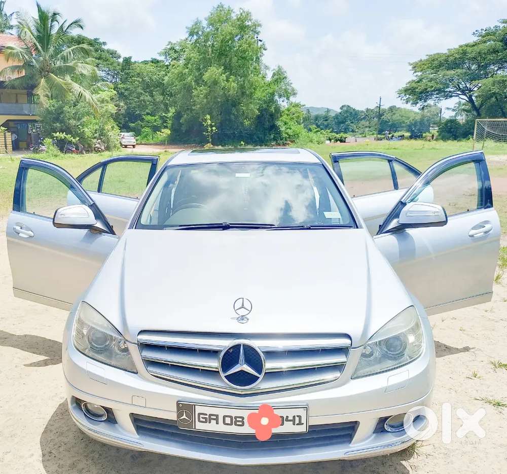 Mercedes-benz C-class 2009 Km Driven
