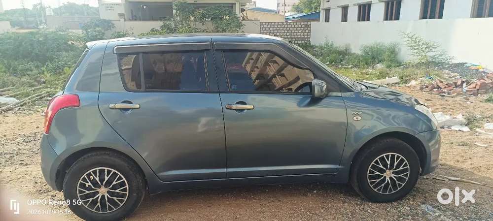 Swift Maruti Suzuki 2011 Model
