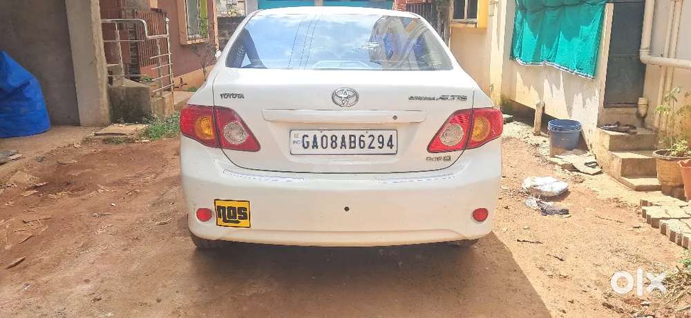 Toyota Corolla Altis 2010