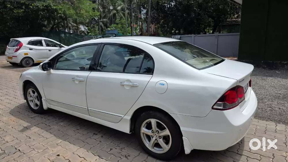 Honda Civic 1.8 V 2011