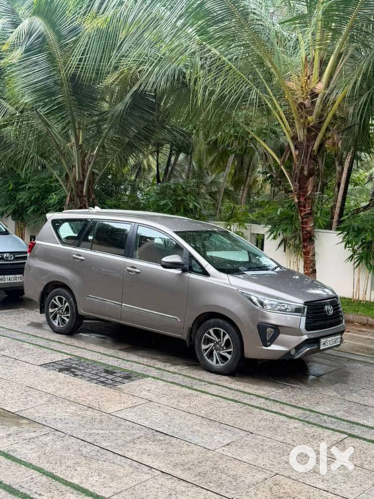 Toyota Innova Crysta 2.8 Gx At, 2021, Diesel