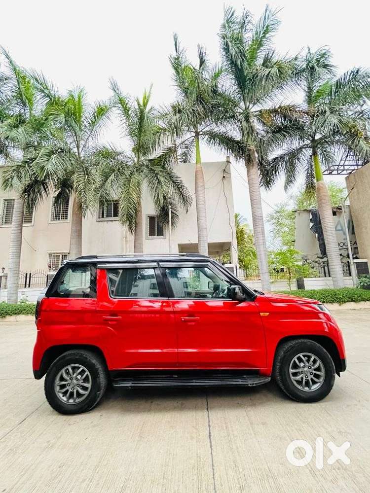 Mahindra Tuv 300 T10 Dual Tone, 2018, Diesel