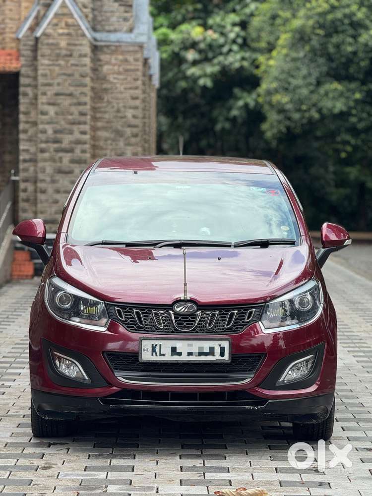 Mahindra Marazzo M8, 2018, Diesel