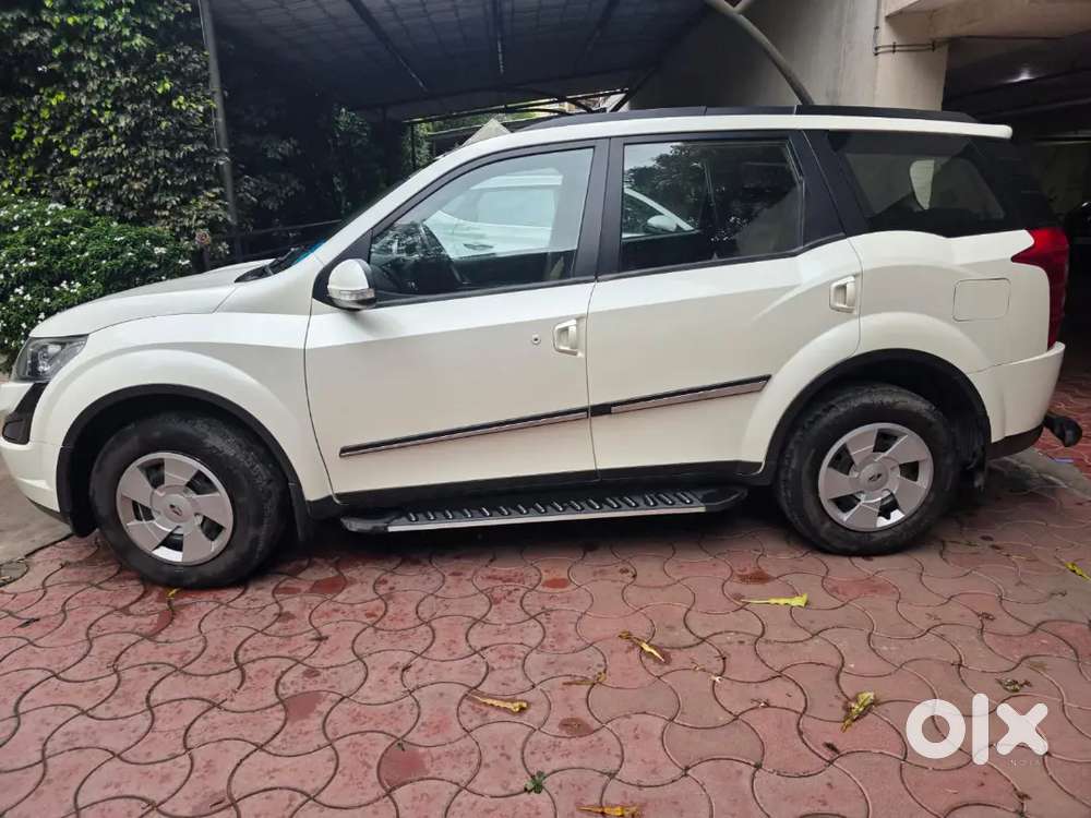 Mahindra Xuv500 2017 Diesel 51000 Km Driven
