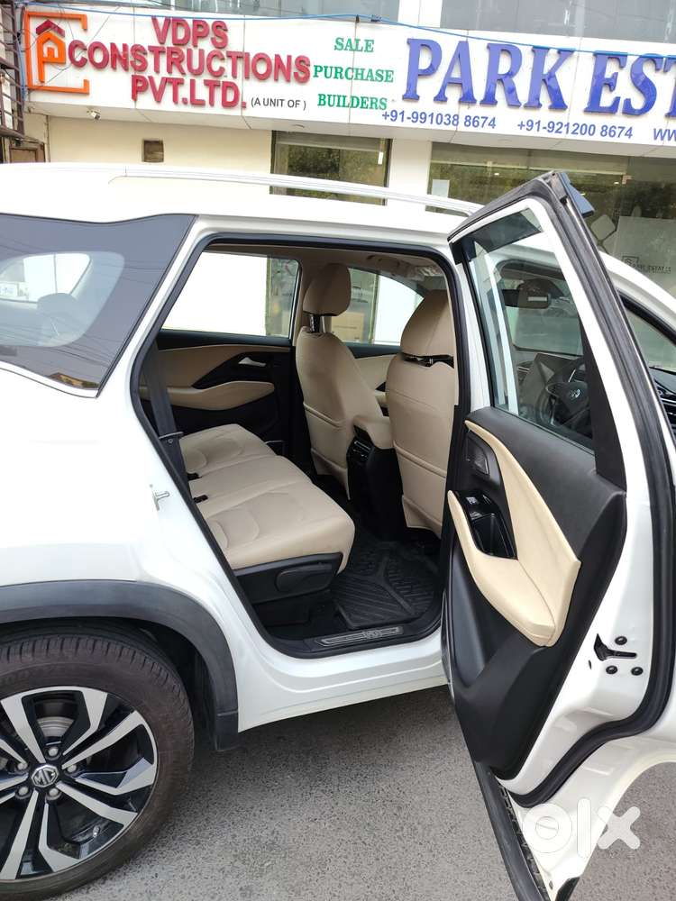 Mg Hector Sharp Pro 1.5 Turbo Mt, 2025, Petrol