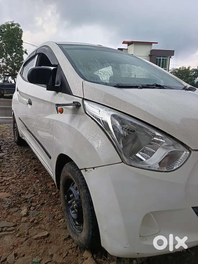 Selling Eon Car In Very Good Condition