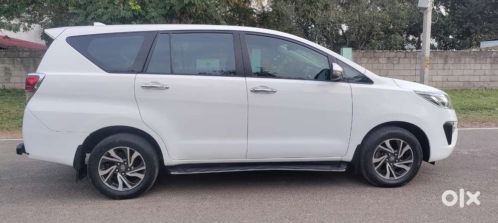 Toyota Innova Crysta 2.4 G Mt, 2021, Diesel