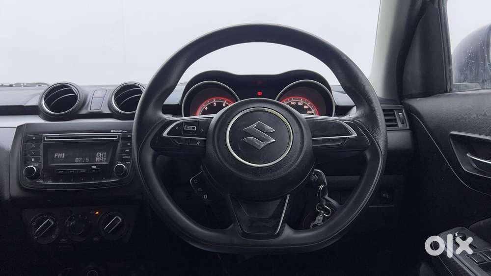 Maruti Suzuki Swift Vvt Vxi, 2018, Petrol