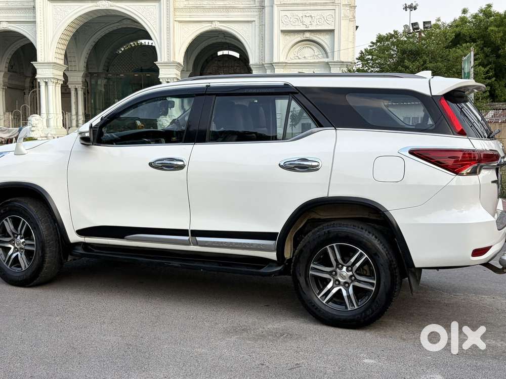 Toyota Innova Crysta 2.4 G Mt, 2019, Diesel
