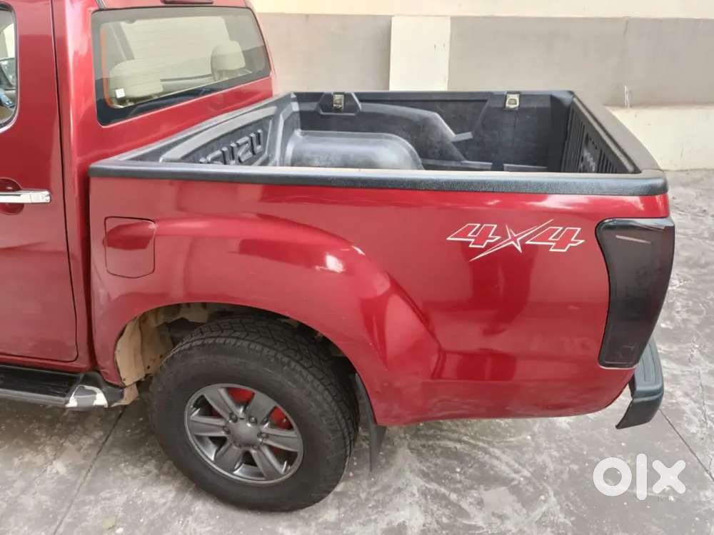 Isuzu D-max V-cross 2018