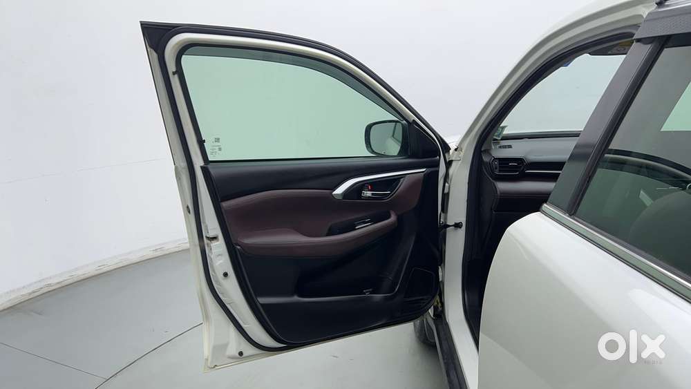 Maruti Suzuki Grand Vitara 1.5 Zeta Smart Hybrid, 2023, Petrol