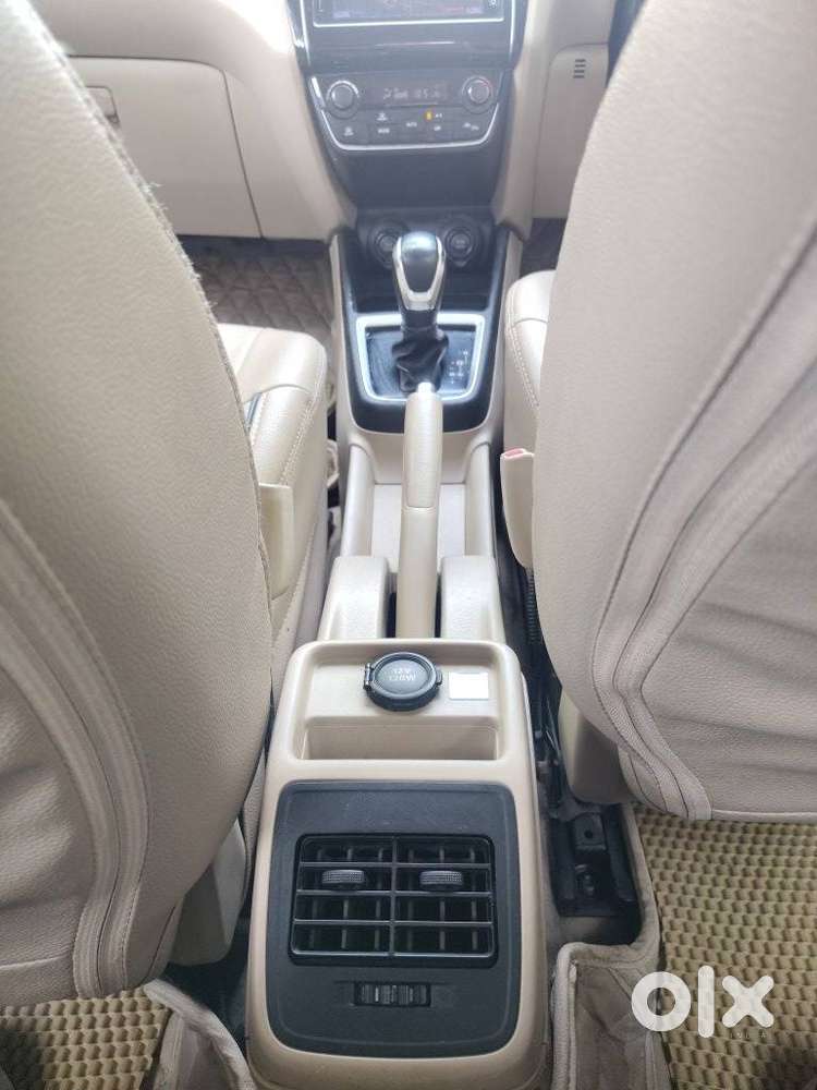 Maruti Suzuki Swift Dzire Zxi+ Amt, 2018, Petrol