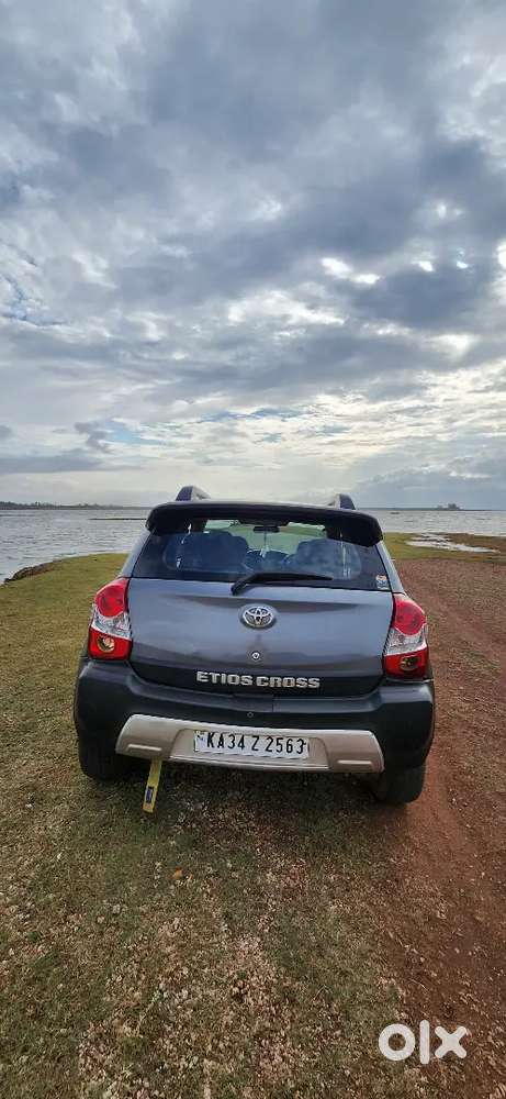 Toyota Etios Cross 2014 Edition