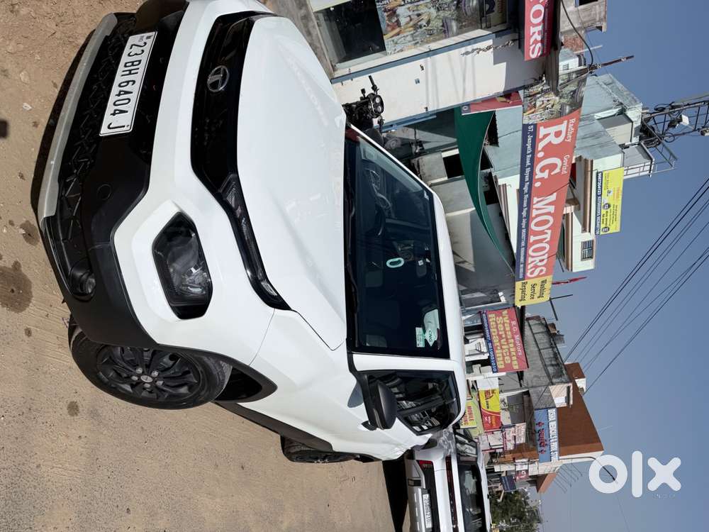 Tata Punch Pure 2023 Cng