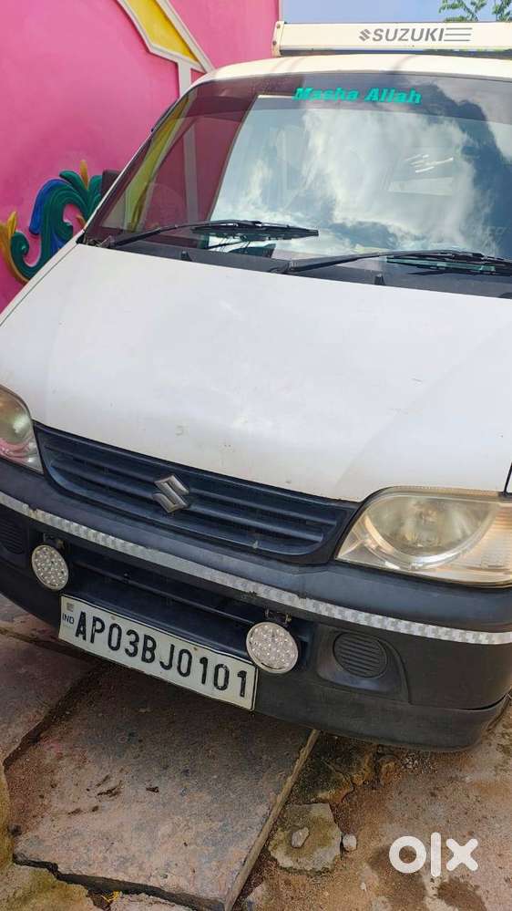Maruti Suzuki Eeco 2014 Petrol 87270 Km Driven