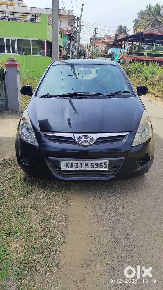Hyundai I20 2011 Petrol Well Maintained