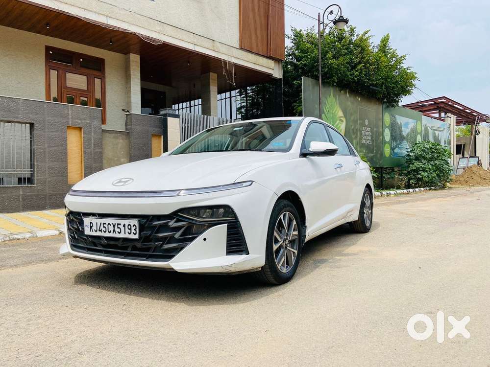 Hyundai Verna Sx 1.5 Petrol Ivt, 2023, Petrol