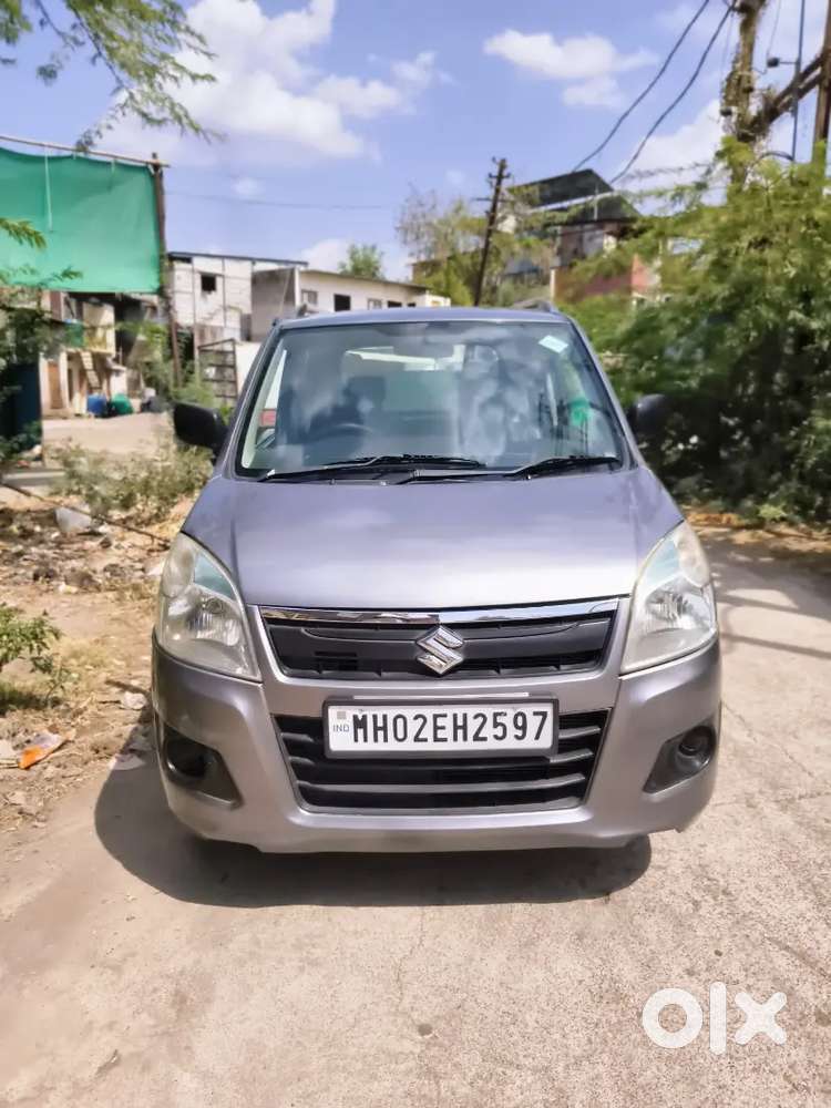 2016 November 
Wagonr Lxi 
Petrol+cng
Company Fitted Cng
