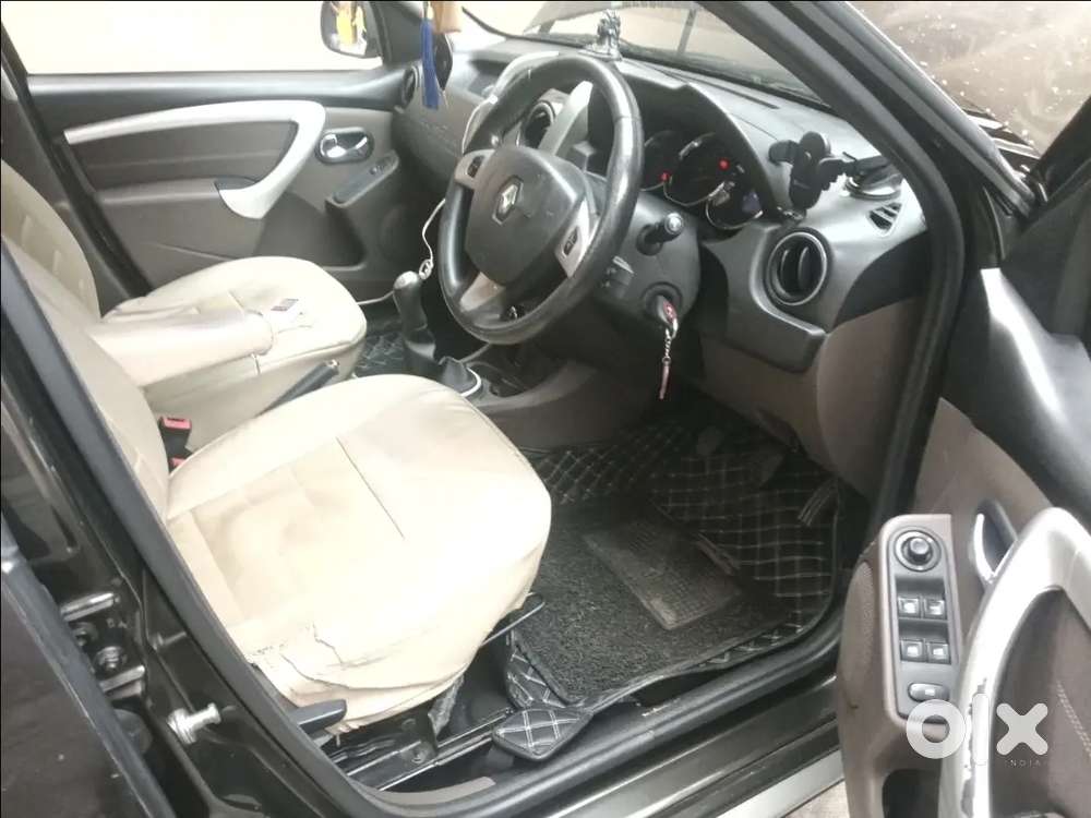 Renault Duster 2017 Top Model. Diesel Well Maintained