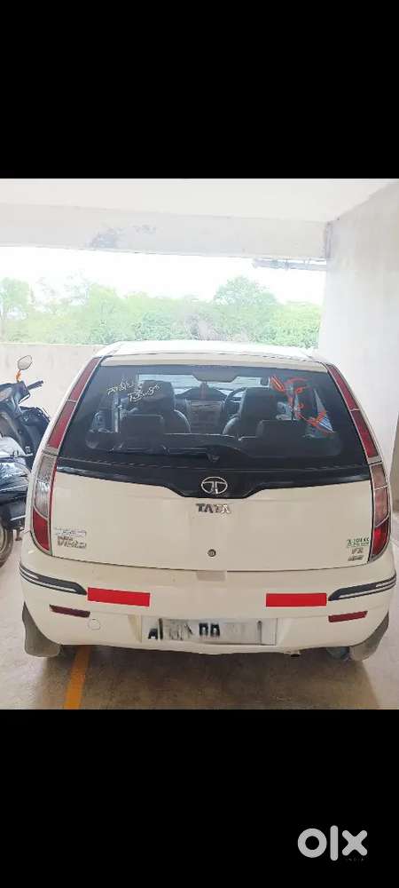 Tata Indica Vista 2012