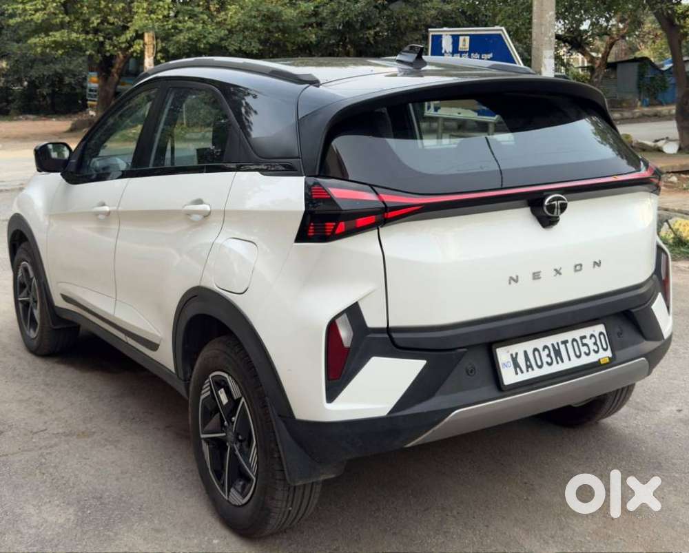 Tata Nexon 1.2 Revotron Xza Plus (o) Amt, 2024