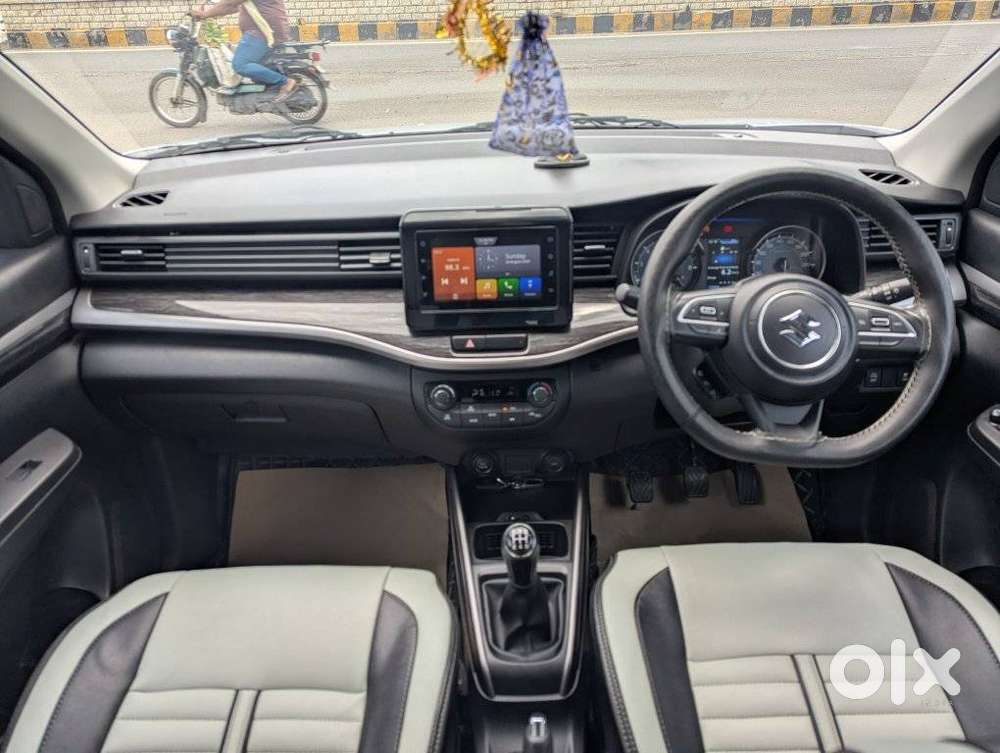 Maruti Suzuki Xl6 1.5 Zeta Mt, 2022, Petrol