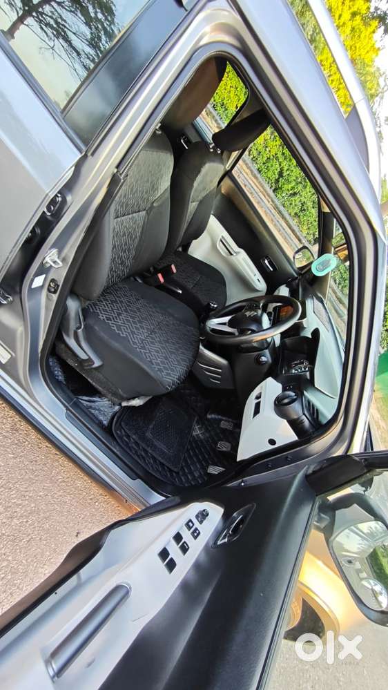 Maruti Suzuki Ignis 1.2 Zeta Mt, 2022, Petrol
