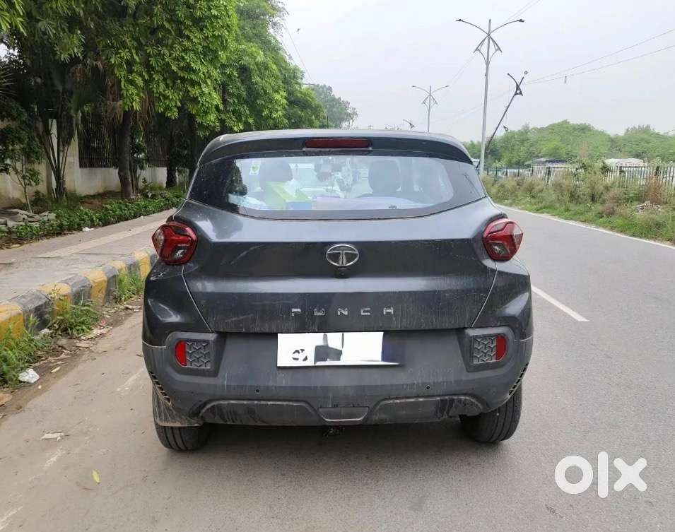 Tata Punch Camo Petrol 2021