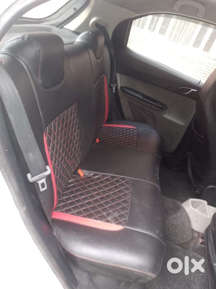 Tata Tiago 1.05 Revotorq Xz, 2016, Petrol