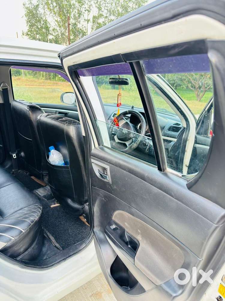 Maruti Suzuki Swift 2016