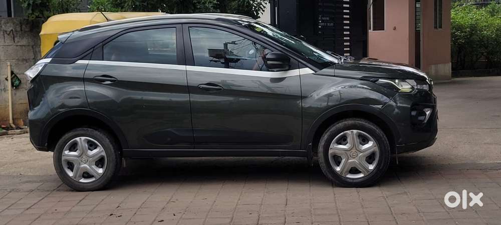 Tata Nexon 1.2 Revotron Xm (s), 2020, Petrol
