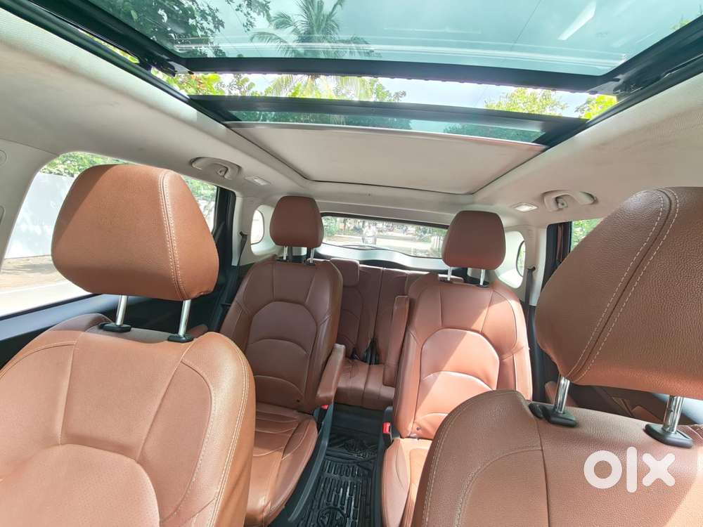 Mg Hector Plus 1.5 Sharp Turbo Cvt 6 Str, 2021, Petrol