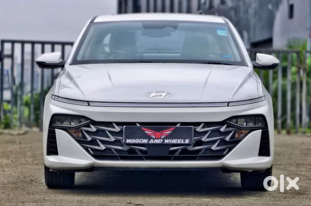 Hyundai Verna 1.5 Sx (o) Vtvt, 2024, Petrol