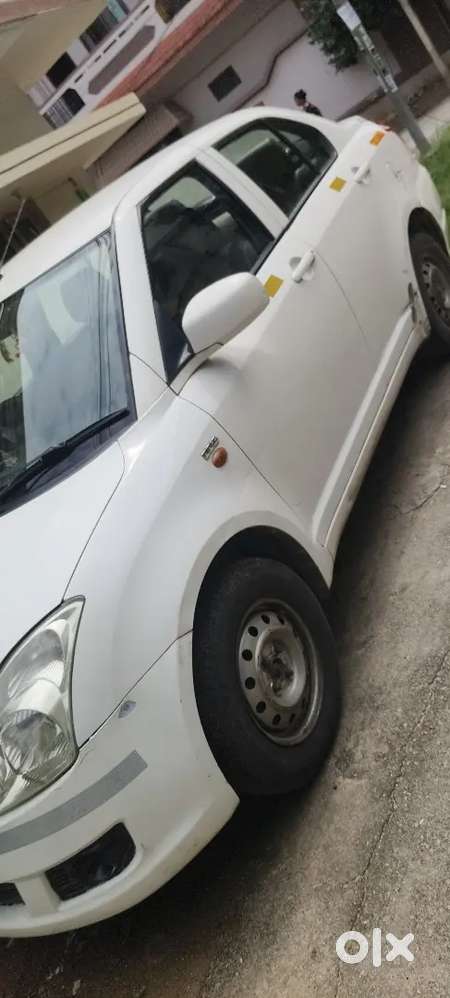 Maruti Suzuki Dzire Tour 2015