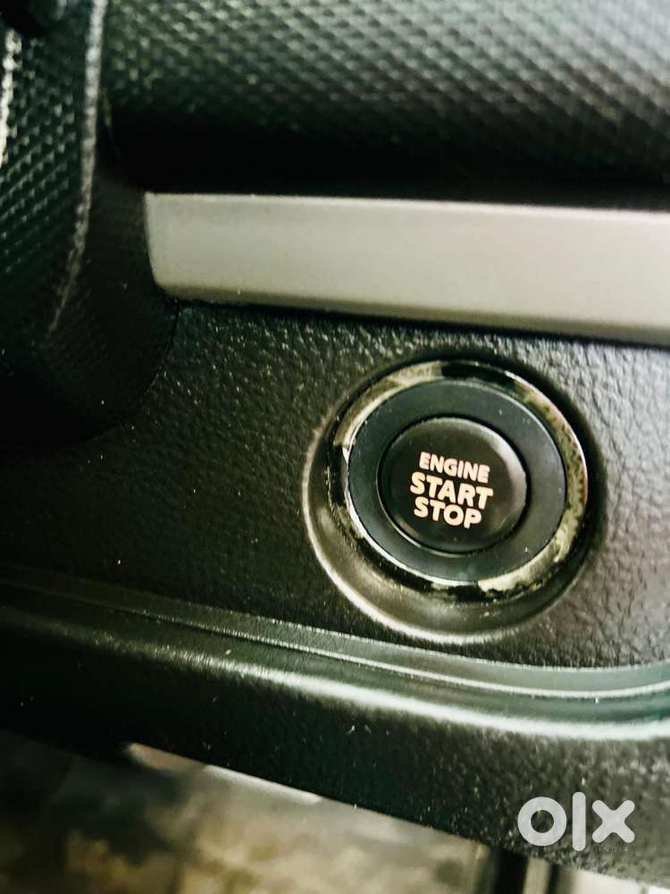 Maruti Suzuki Swift Vvt Zxi, 2016, Petrol