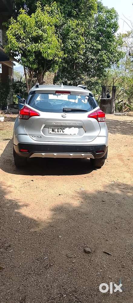 Nissan Kicks Petrol 2020 Variant