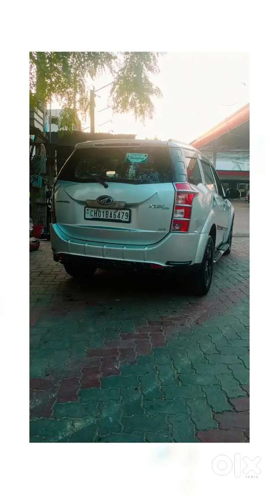 Mahindra Xuv500 2.2 W4 2014