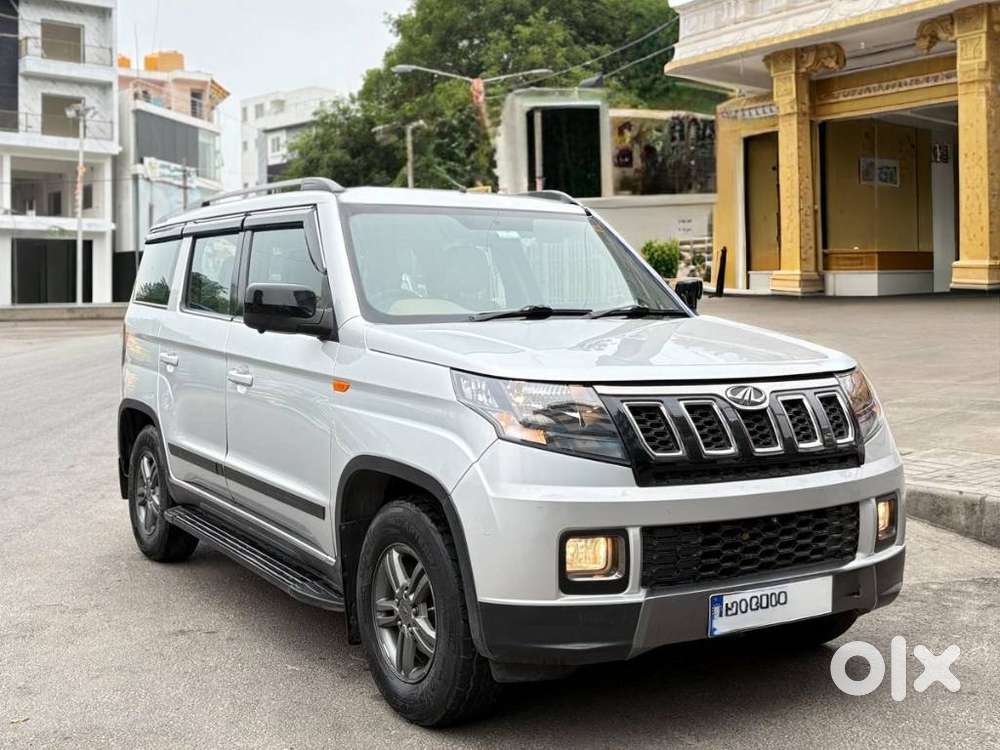 Mahindra Tuv 300 T10, 2020, Diesel