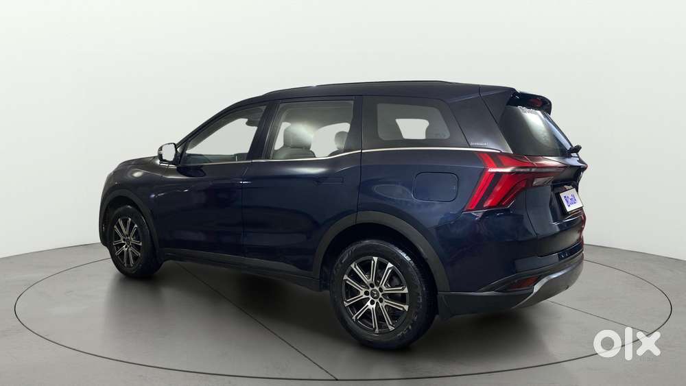 Mahindra Xuv700 2.0 Ax 7 Petrol Mt Str, 2021, Petrol