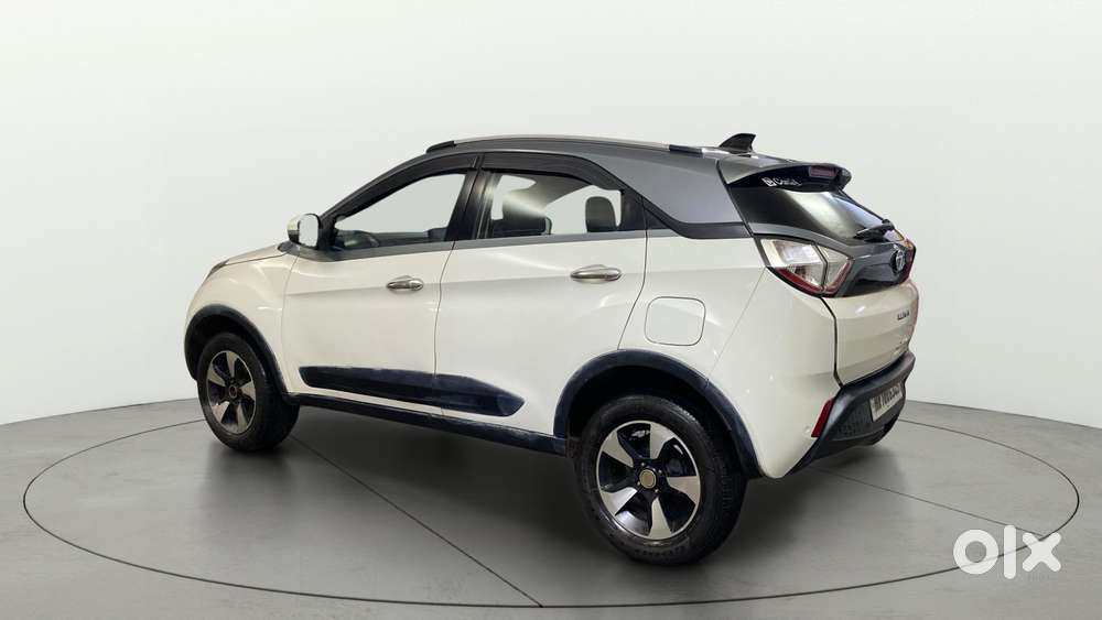 Tata Nexon 1.2 Revotron Xza Plus, 2018, Petrol