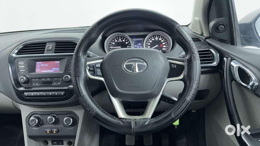 Tata Tiago Xz, 2016, Petrol