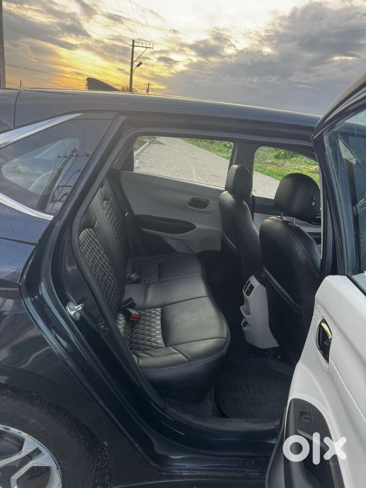 Hyundai New I20 2024 Petrol Well Maintained