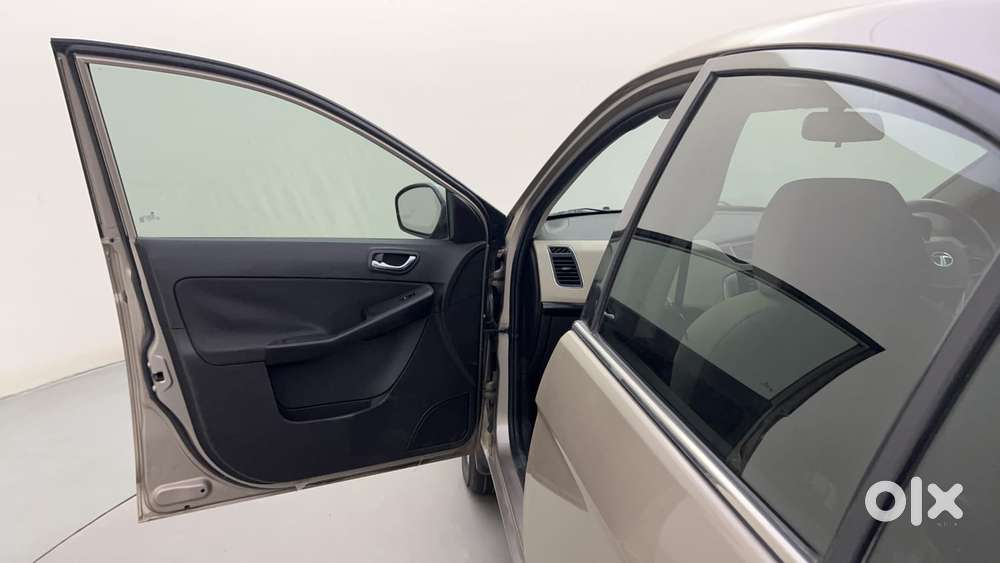 Tata Zest Revotron 1.2 Xt, 2015, Petrol