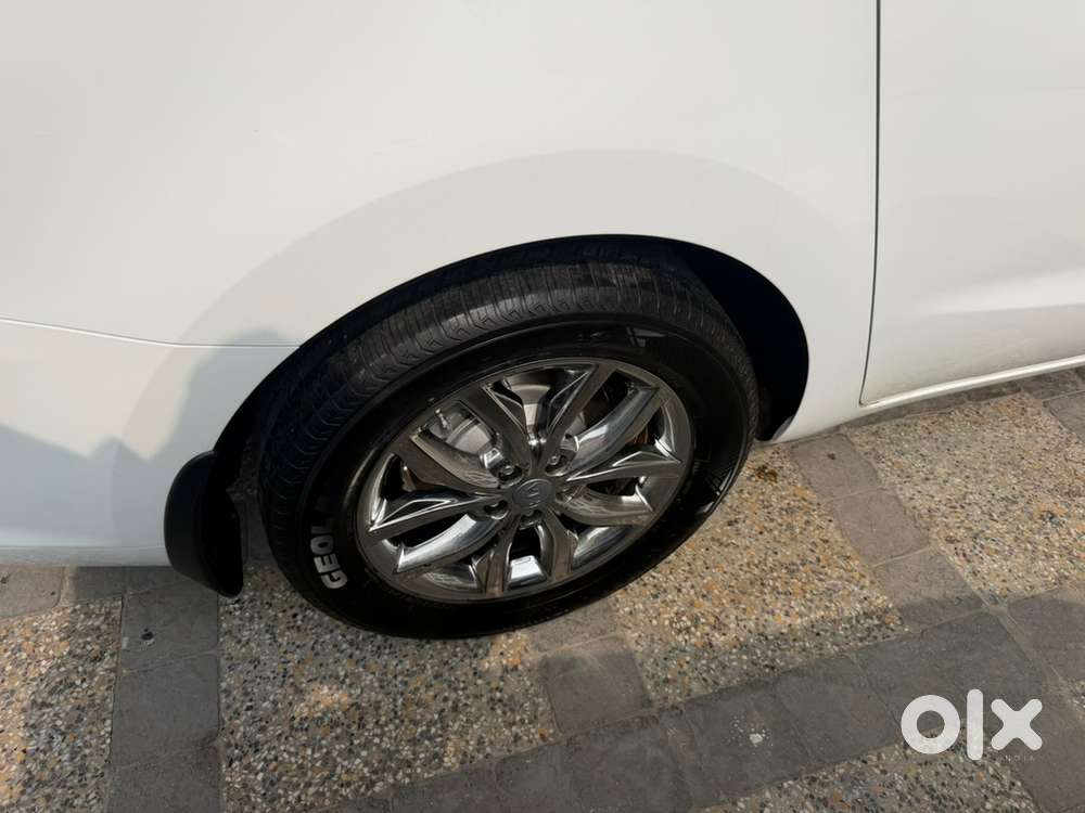 Kia Carnival Limousine 2021