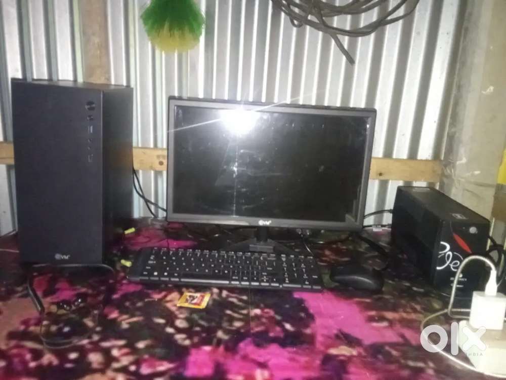 Intel core i3 gen 3th 8gb ram 128ssd 19inch monitor ups725