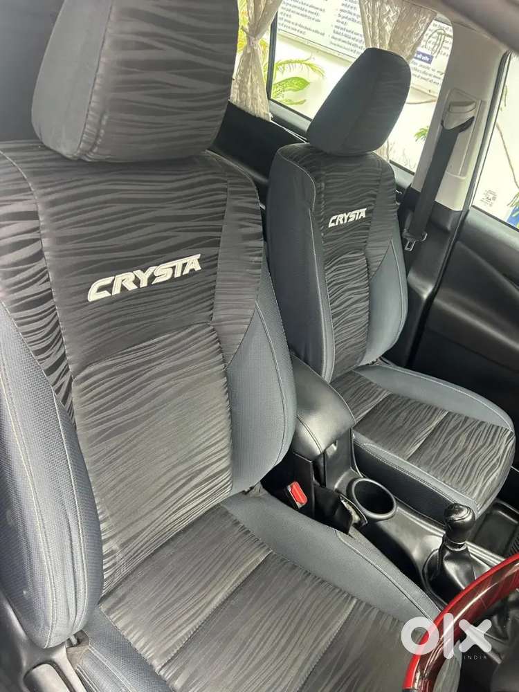 Toyota Innova Crysta 2022 Diesel 142000 Km Driven