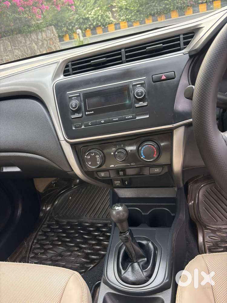 Honda City I-vtec Sv, 2018, Petrol