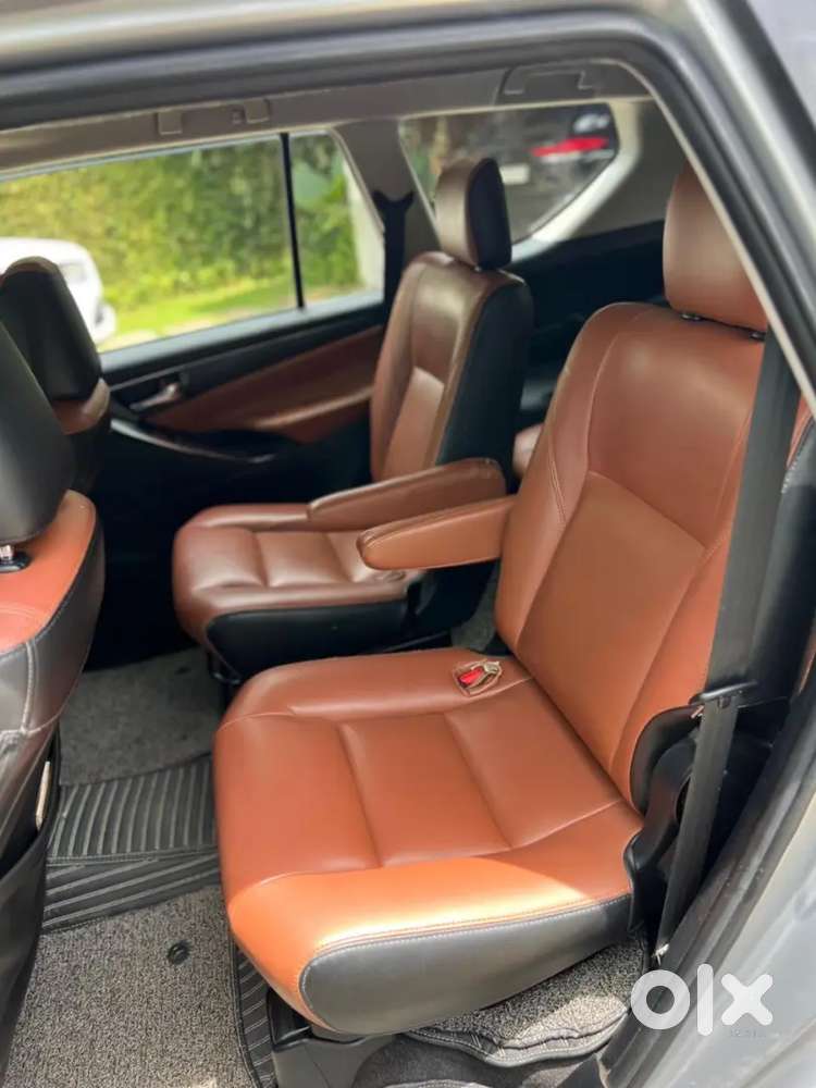 Toyota Innova Crysta Automatic